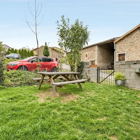 Maison Charmante A Avec Jardin Prive. Valprivas