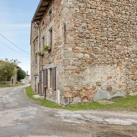 Holiday home Maison Charmante A Avec Jardin Prive. *