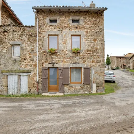 Maison Charmante à Avec Jardin Privé. Valprivas